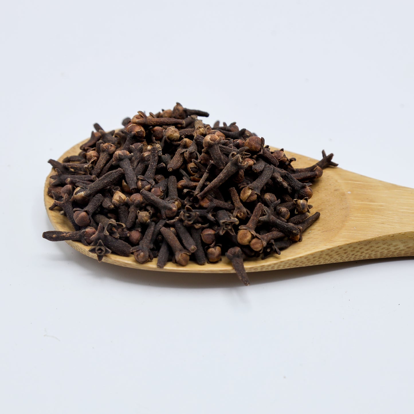 Pine Clove (Laung | لونگ)Aroma, Bold Flavor & Natural Warmth